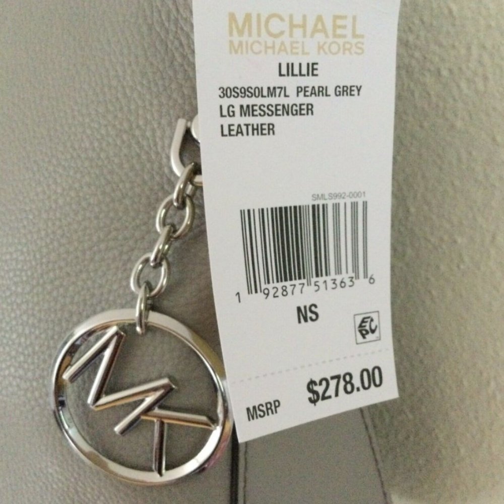 ⛔️SOLD⛔️ MICHAEL KORS Lillie Large Messenger Bag - Picture 12 of 15